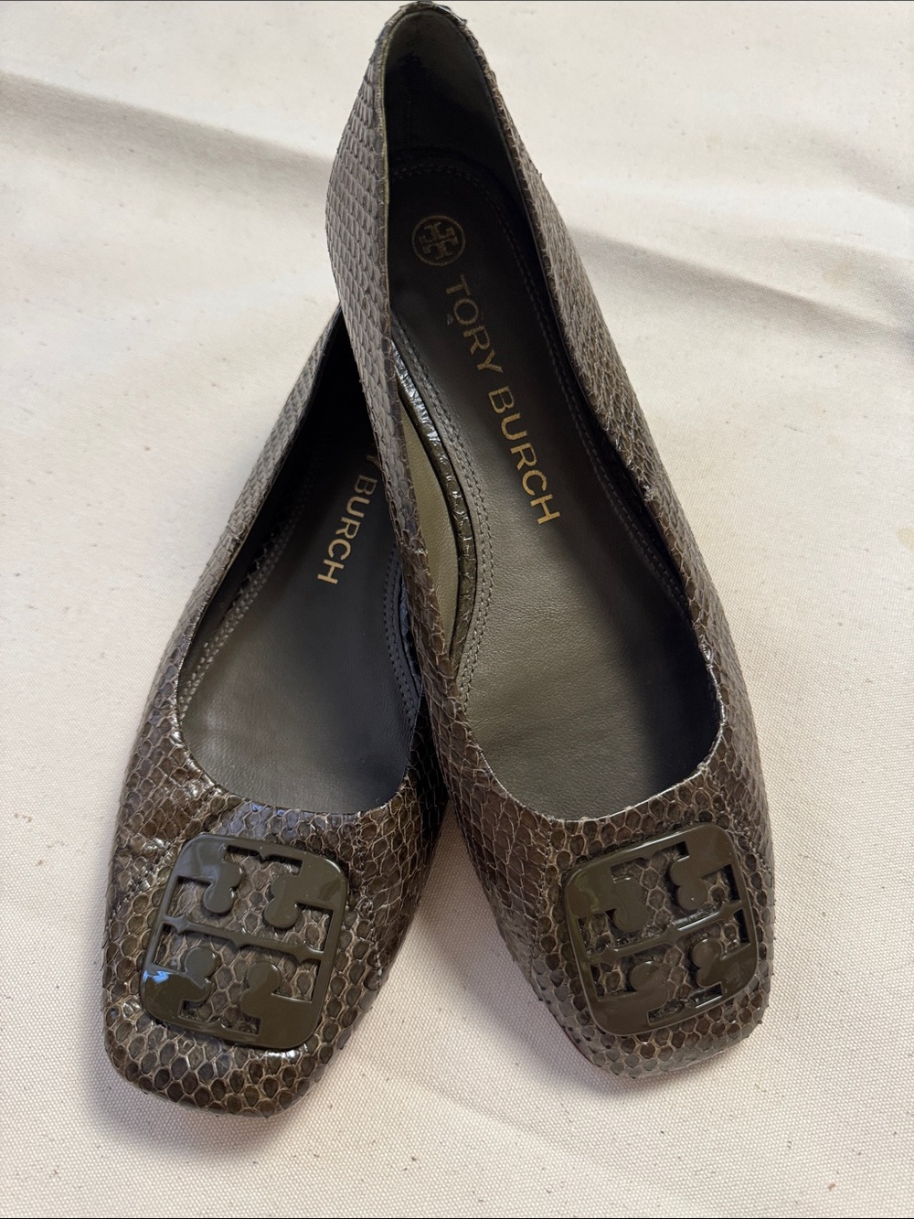 Tory BurchBrown Snake Logo Flats